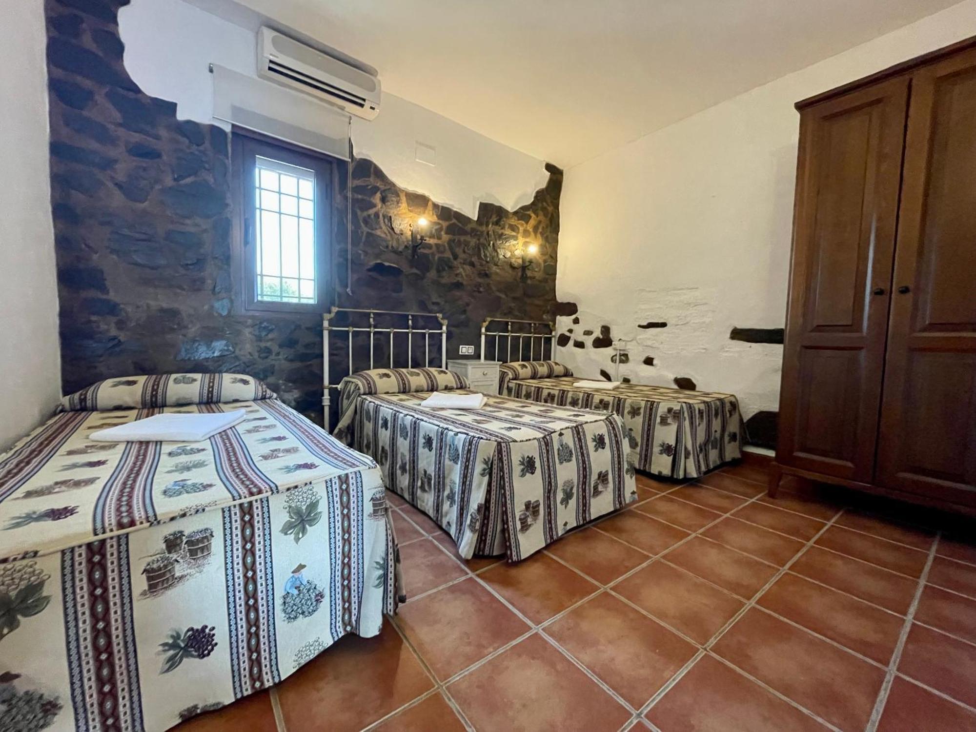 Complejo Rural El Soldado Villa Villanueva del Duque Exterior photo